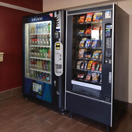尚佩恩红屋顶酒店 - 大学 外观 照片